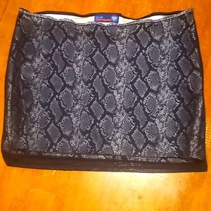 Vintage skirt - snake skin print